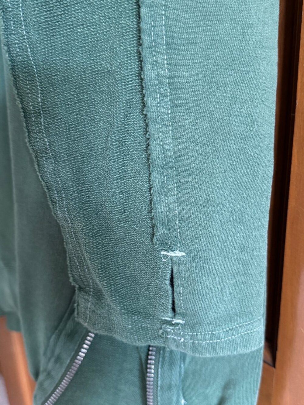 Free People Green Oversized High Low Sweatshirt Side Zip Thumb Holes - Picture 6 of 10